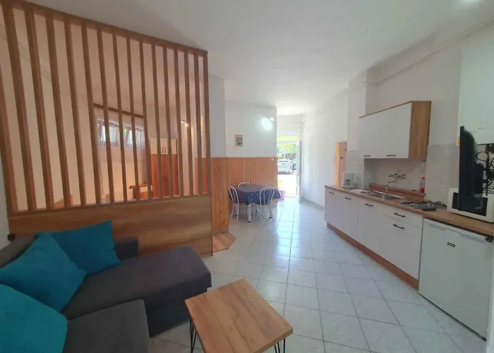 In - Balaton 53129 Zamárdi