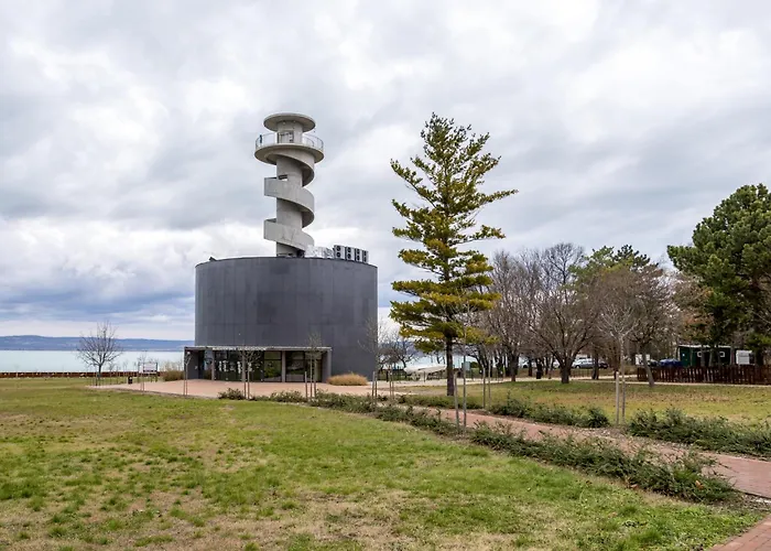 In - Balaton 53129 Zamárdi